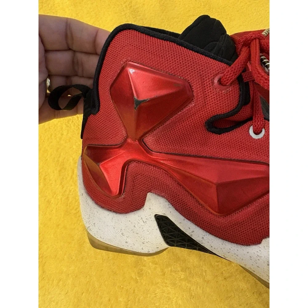 Nike LeBron Shoes Big Boys Red High Basketball Shoes On Court 808709-610 Size 5Y